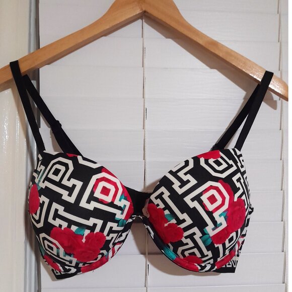 SOLD🔴🔴🔴🔴🔴🔴PINK by Victoria Secret Underwire Push Up Bra 34D Bl/Wh Red - Picture 2 of 3